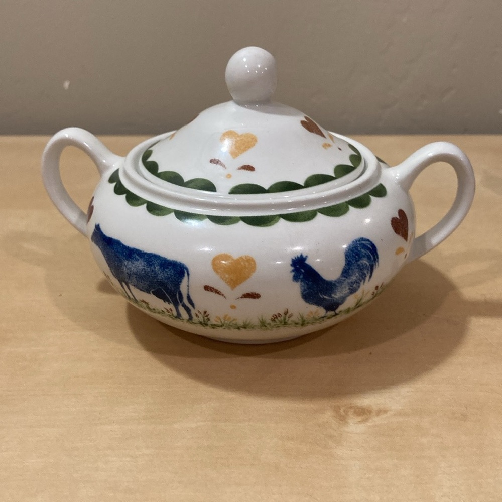 "Jack's Farm" pattern by Wood & Sons Sugar Bowl